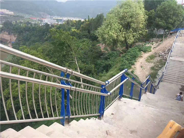 通化不锈钢桥梁栏杆